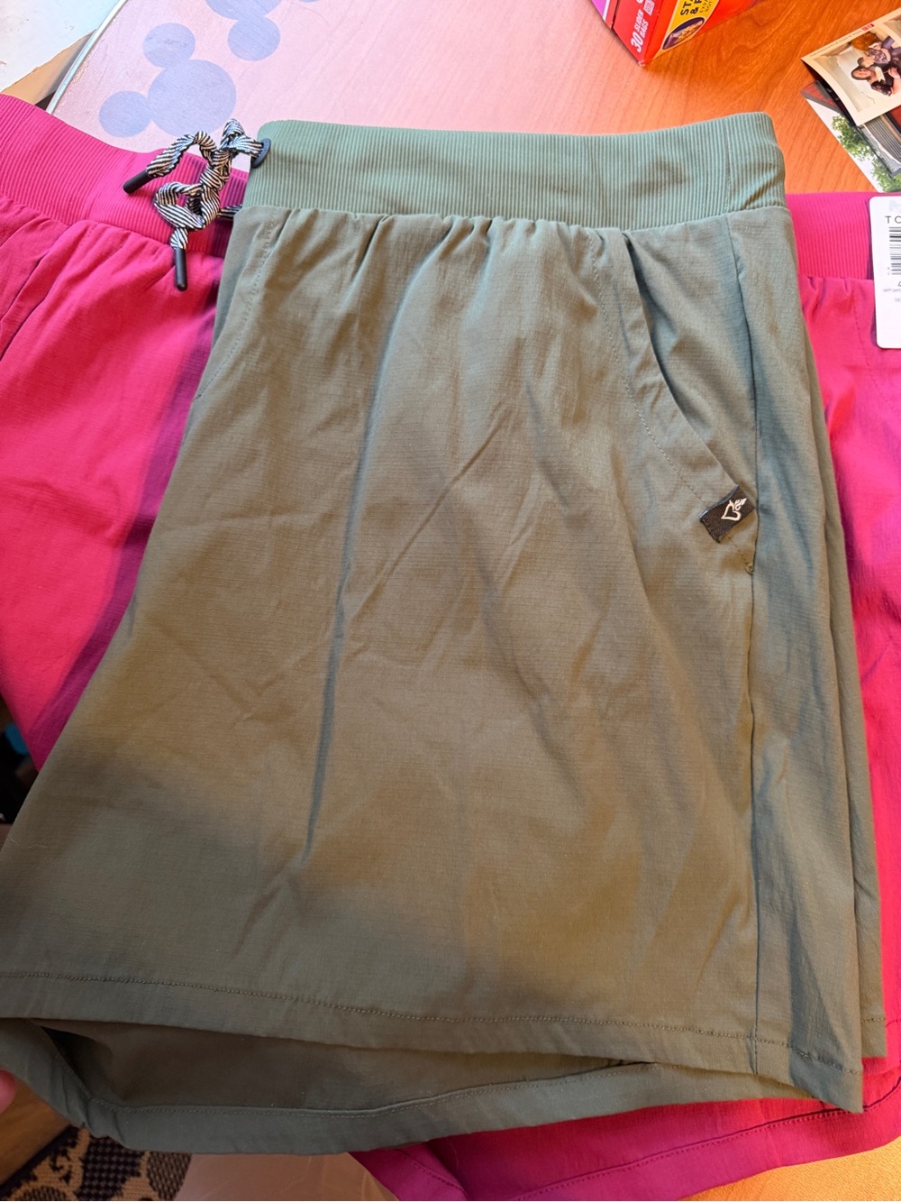 torrid happy camper shorts x 2, Olive and red plum, size 2 - Picture 5 of 7